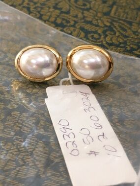 Carolee Earrings